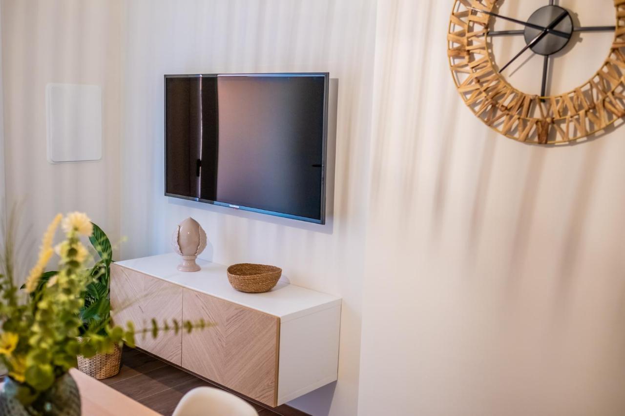 Risorgimento Apartment アヴォラ エクステリア 写真